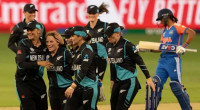 New Zealand complete shock win over India