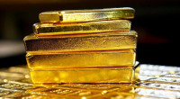 Gold prices hit record high 