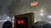 Winter storm hammers eastern US; over 60m face blizzard conditions