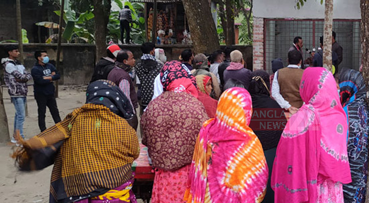 ঝিনাইদহে নারীকে পিটিয়ে হত্যা