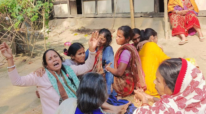 সুদ কারবারির দখলে জমি, কৃষকের আত্মহত্যা