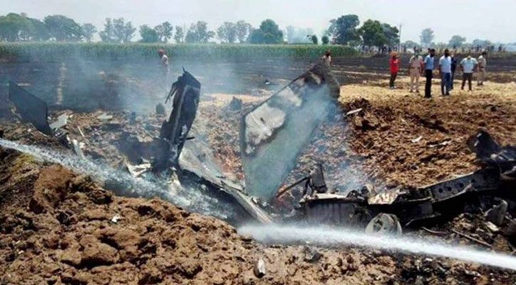 ভারতে মিগ-২১ যুদ্ধবিমান বিধ্বস্ত, ৩ গ্রামবাসী নিহত
