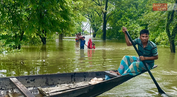 নদ-নদীর পানি কমছে, বন্যা পরিস্থিতির উন্নতিতে ধীরগতি