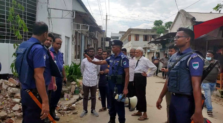 কুষ্টিয়ায় কর্মসূচিতে পুলিশের বাধা, ১১ ইবি শিক্ষার্থীসহ আটক ১৪