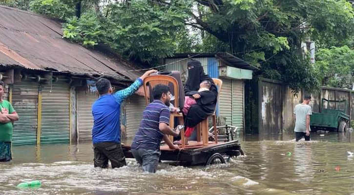 ফেনীতে ভয়াবহ বন্যায় শতাধিক গ্রাম প্লাবিত