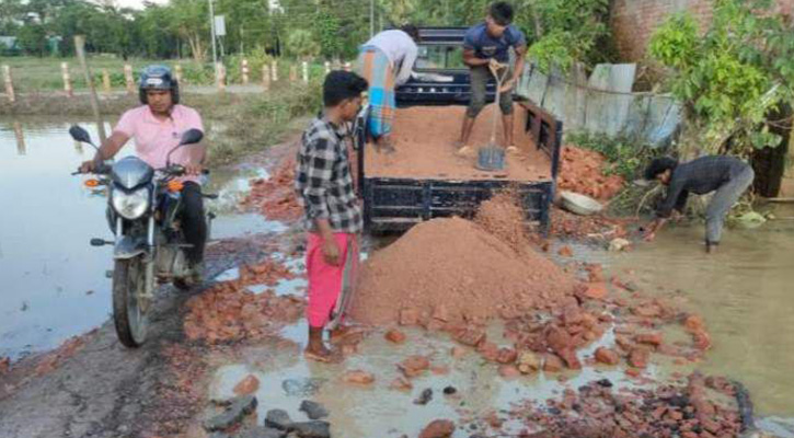 বন্যায় ৭ হাজার ৭২২ কিলোমিটার সড়ক ক্ষতিগ্রস্ত