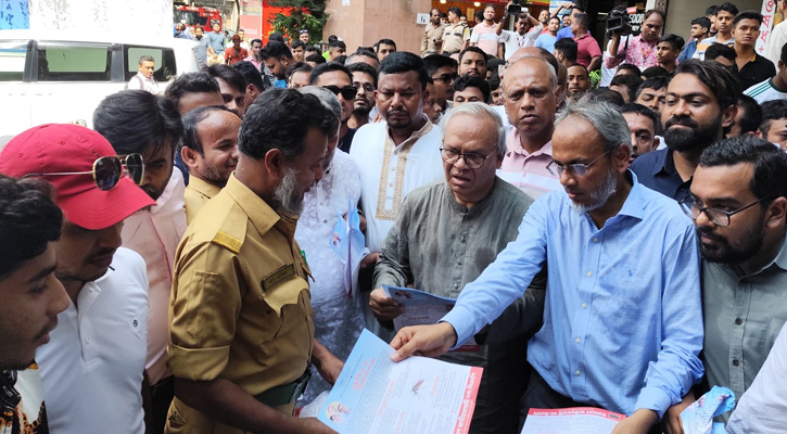 প্রশাসনে থাকা স্বৈরাচারের কীটপতঙ্গ দেশকে বিপদে ফেলবে: রিজভী