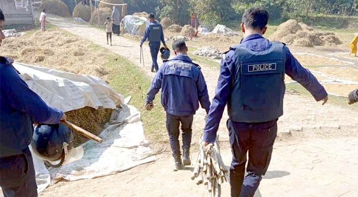 ফেসবুক স্ট্যাটাসের কমেন্ট নিয়ে সংঘর্ষ, আহত অর্ধশত